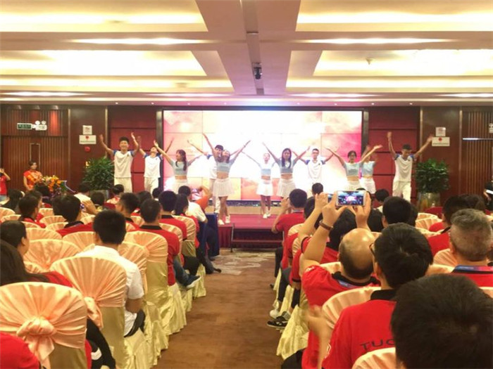 精彩節(jié)目表演