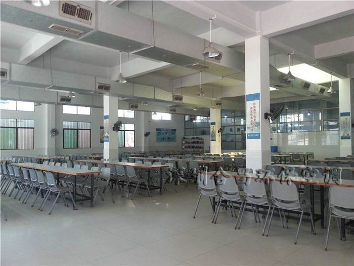 海月學(xué)校食堂降溫解決方案